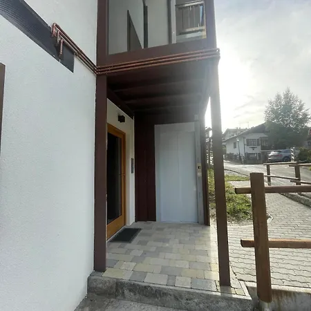 Casa Ross Apartmán *