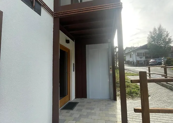 Casa Ross Apartmán *